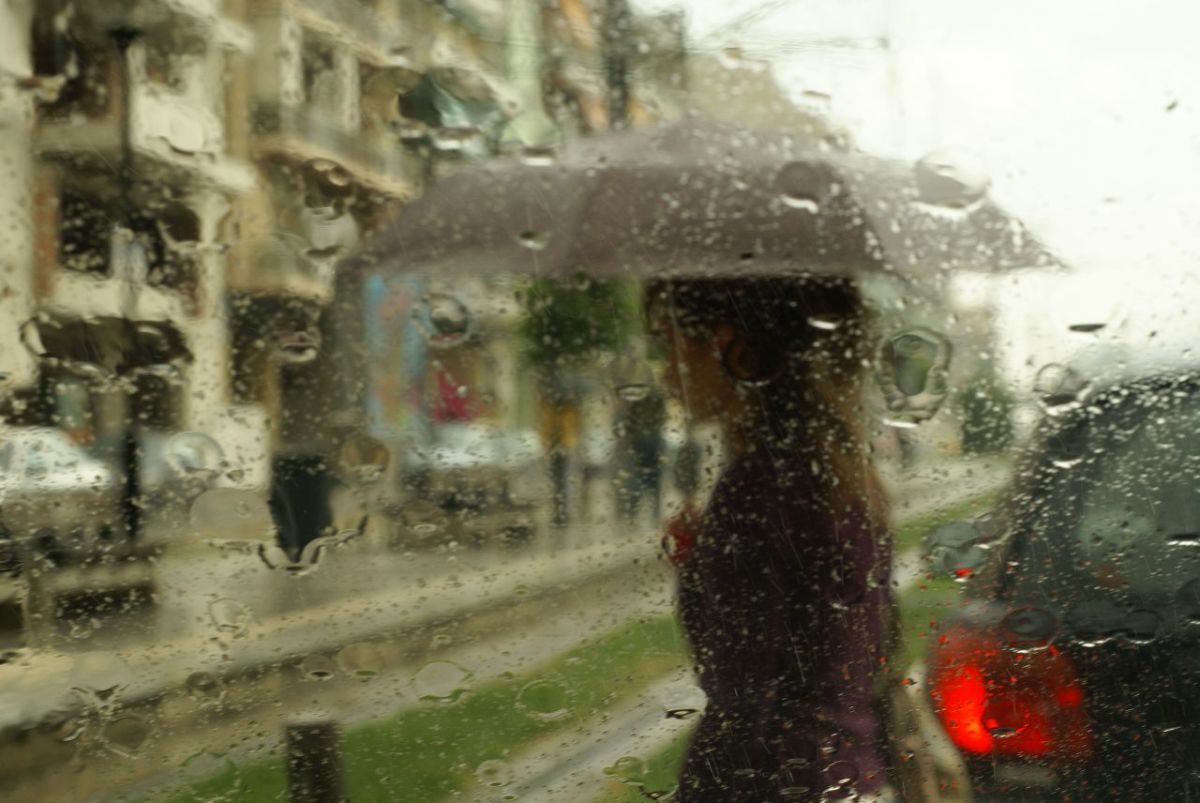 creative commons umbrella in rain